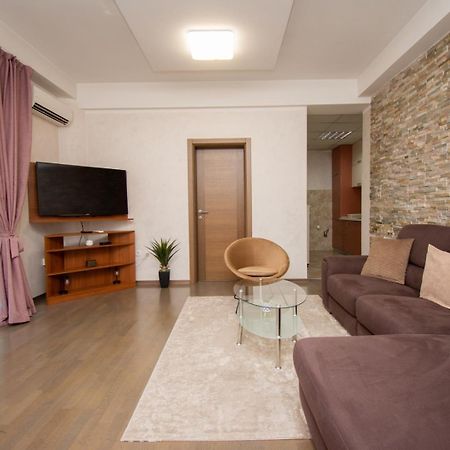 Maxim Compass Apartment Podgorica Esterno foto