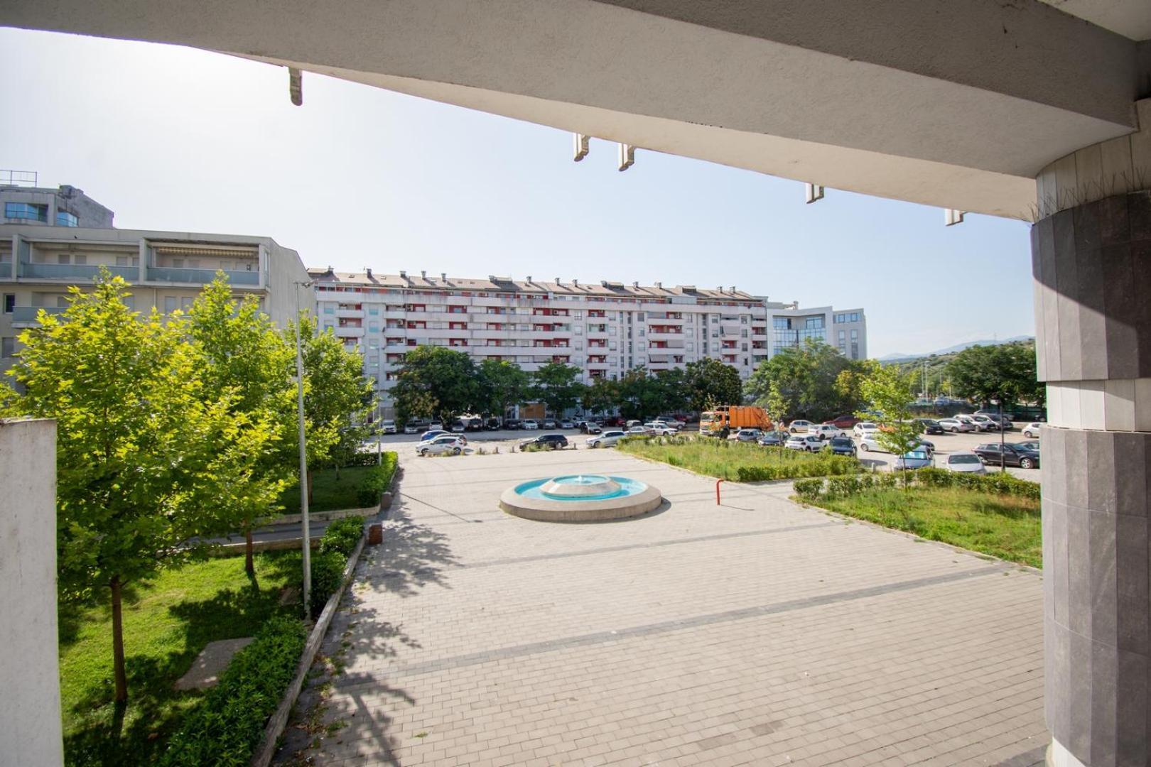 Maxim Compass Apartment Podgorica Esterno foto